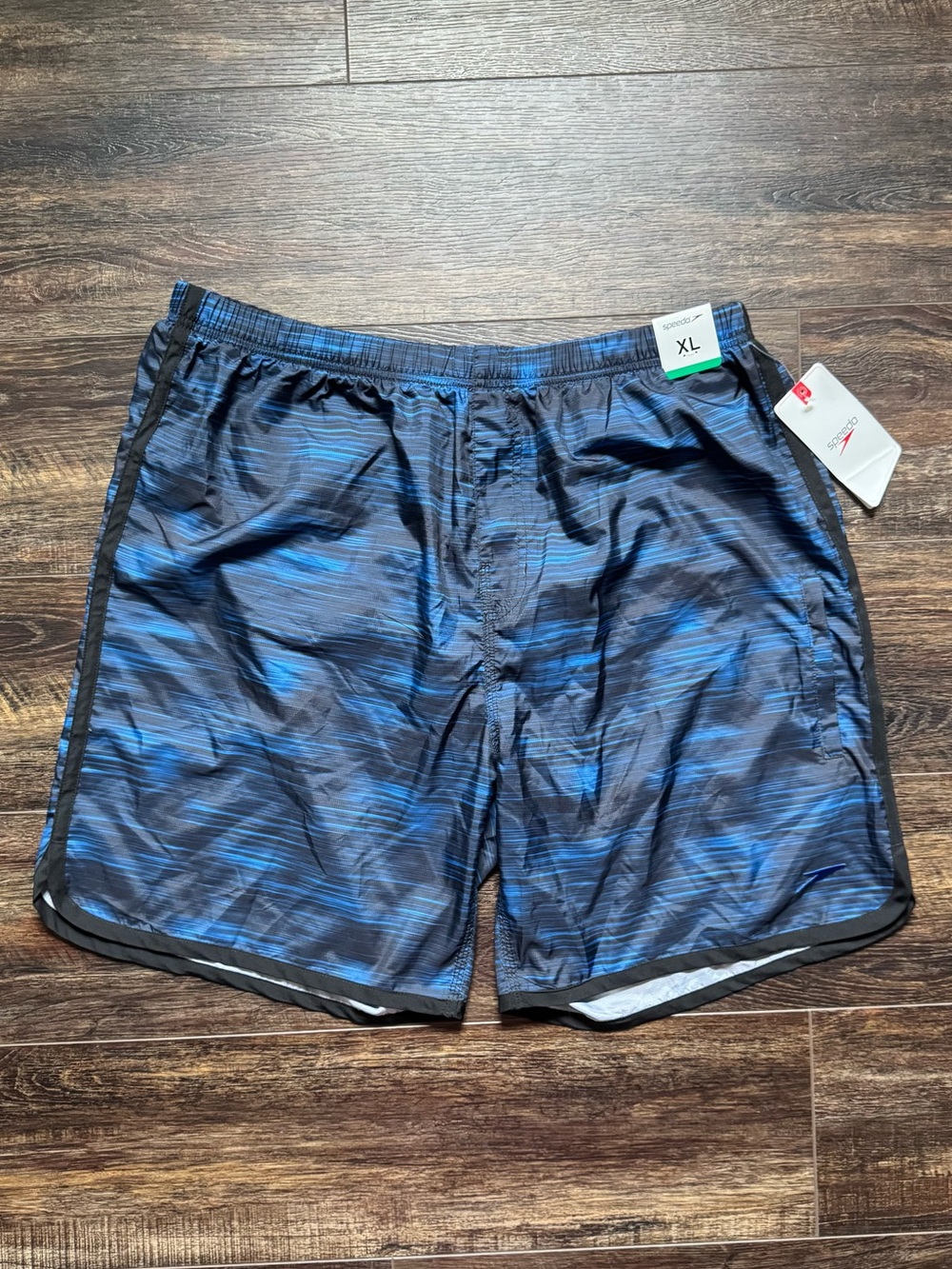 NWT Men’s Speedo Swim Trunks XL